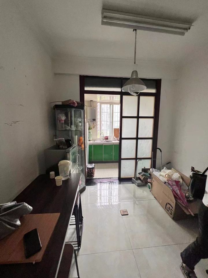 上河國際商業(yè)廣場(chǎng)法拍房C1棟401