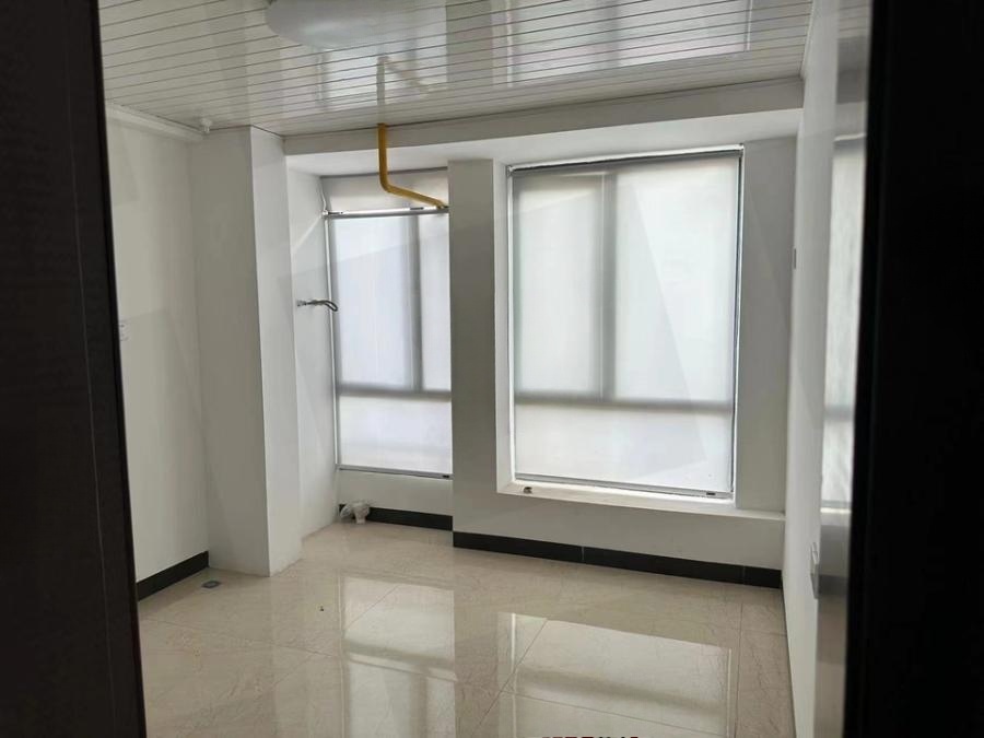 中建偶寓（中建芙蓉嘉苑）法拍房22、23、27棟376號房及屋內(nèi)兩臺空調(diào)