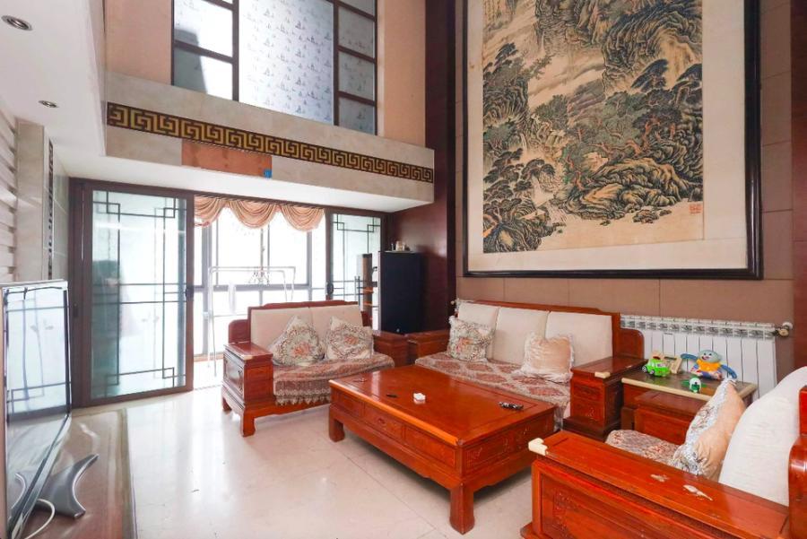 金麓國(guó)際小區(qū)（金麓商務(wù)廣場(chǎng)）法拍房3、4棟2803房