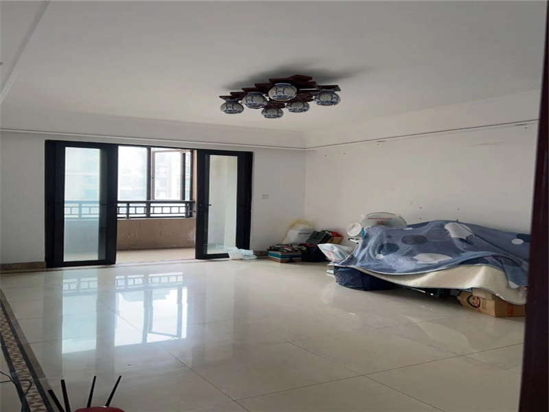 中海國(guó)際社區(qū)一期（中海江御名園）法拍房香樟街1、2棟2705號(hào)