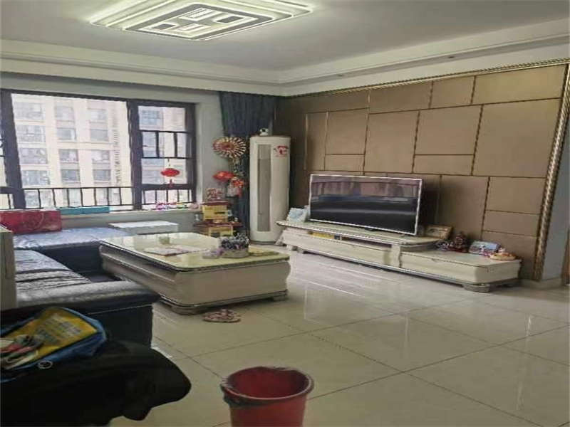 中海國(guó)際社區(qū)三期(中海江御名園)法拍房三期8棟2406號(hào) 中海國(guó)際社區(qū)三期(中海江御名園)法拍房三期8棟2406號(hào)