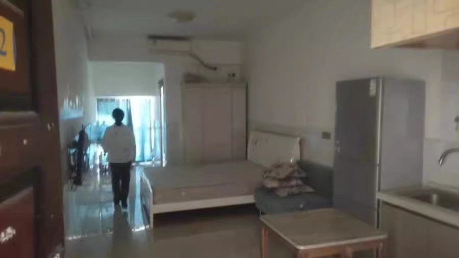 中建芙蓉嘉苑法拍房22、23、27 棟 802 室
