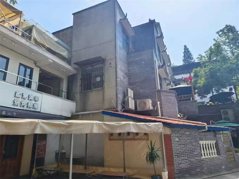 望月湖小區(qū)(望月湖三片)法拍房101、201等3套房產(chǎn)