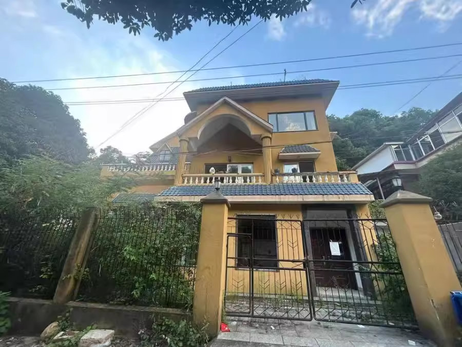 （8折 獨棟別墅）洪山翠園法拍房A7號全部